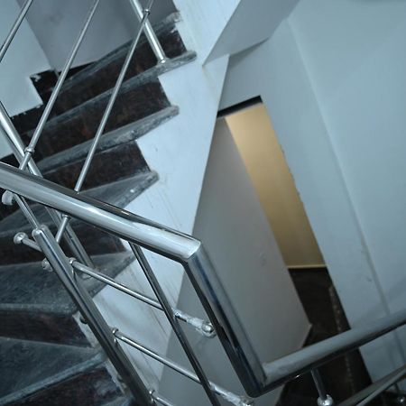 Hotel Royal Radiant Ранчи Экстерьер фото